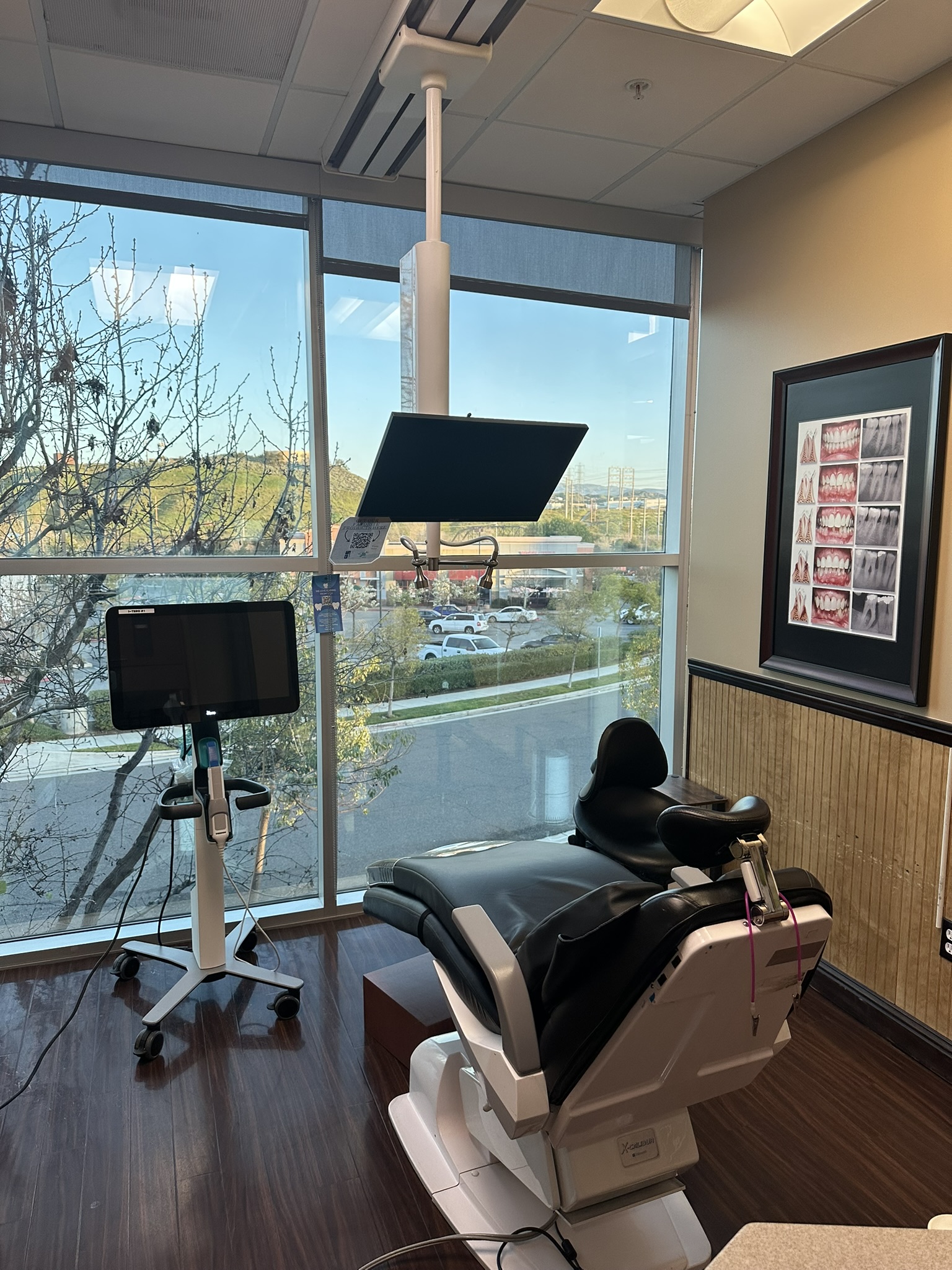 Modern dental clinic at Santa Clarita Advanced Dentistry